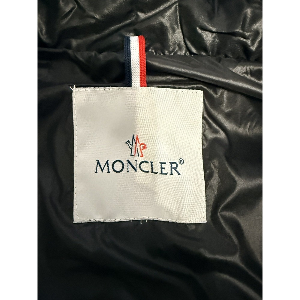 Moncler Quilted Down Lightweight Zip Puffer Vest Black Sleeveless MENS 0 Short - Picture 10 of 15